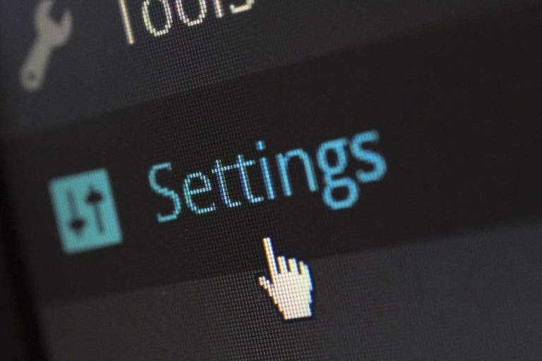 Visualisatie van de evolutie van online opstarten met start-box.nl platform voor webgroei